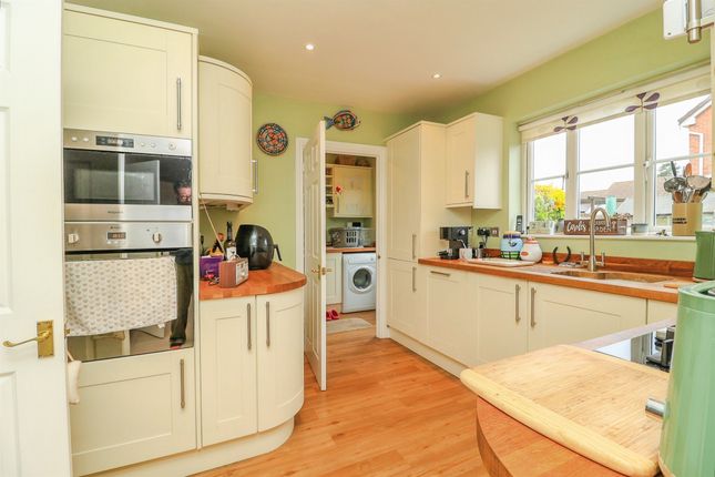 11, Beaumont Road, Bedford photo 3