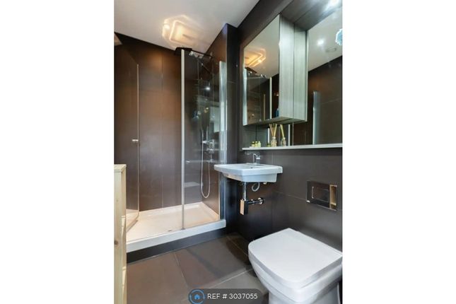 Flat, Riverdale House Molesworth St, London photo 5