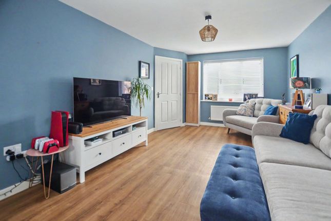 41, York Way, Northampton photo 4