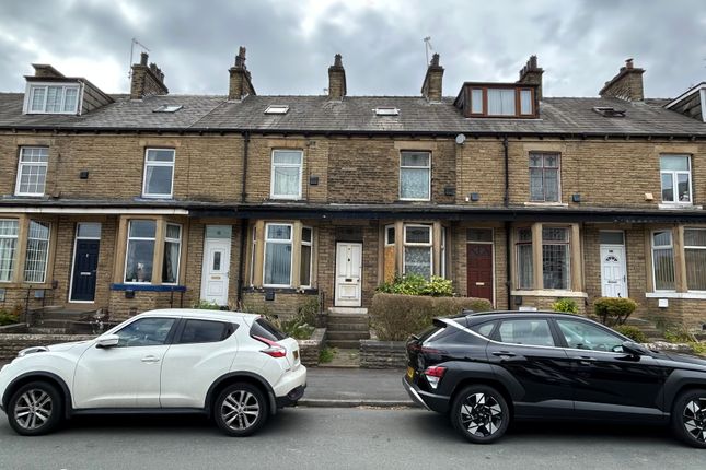 3-bed house on 13, Lister Avenue, Bradford, £80,000