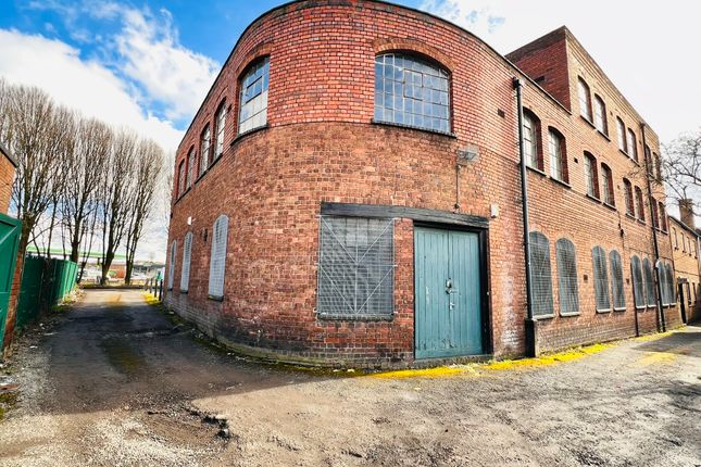 Industrial to let in St. Johns Road, Stourbridge