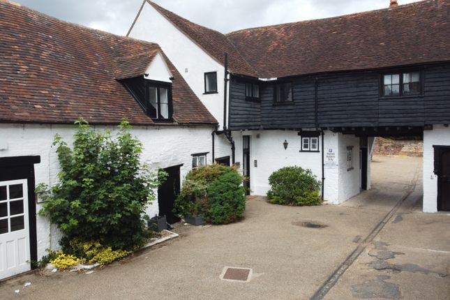 Office to let in Courtyard Suite, 21-25 Hart Street, Henley-On-Thames