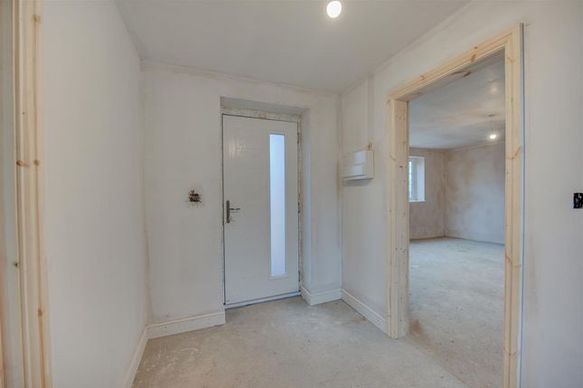 136 Mow Cop Road, Stoke-On-Trent photo 3