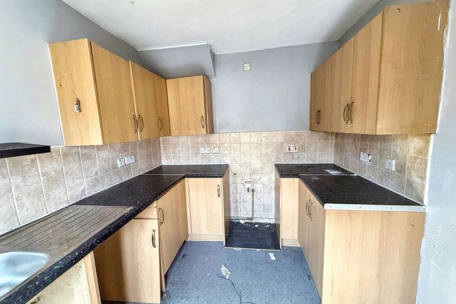 6, Cotswold Terrace, Stanley photo 3
