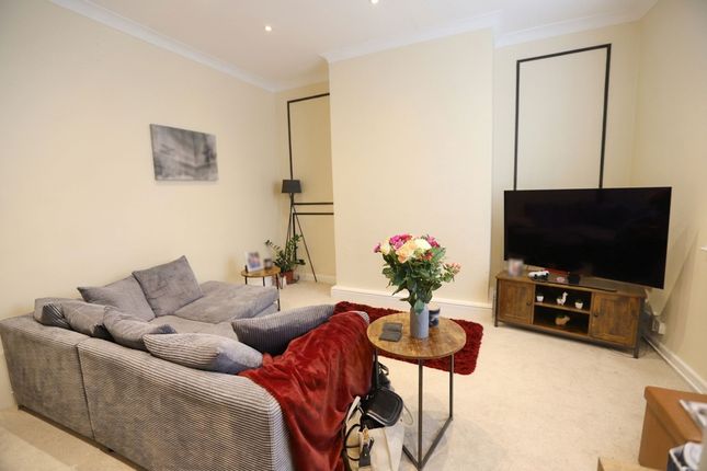 30 Lily Hill Street, Manchester photo 3