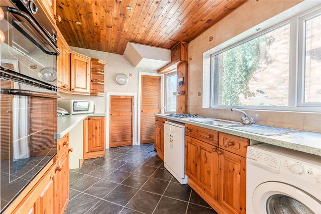 38, Arran Drive, Leeds photo 4