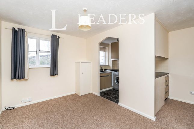 Flat 16 Kingsmead Court, Yarmouth Gardens, Southampton photo 4