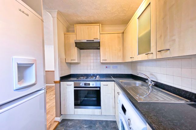 Maisonette to rent in Hawkesworth Drive, Bagshot