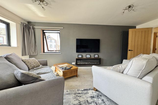 Flat 3, Whelpdale House Roper Street, Penrith photo 4
