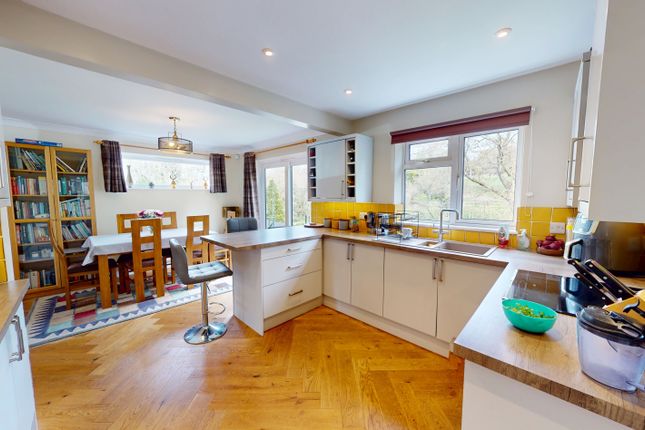 20, Detmore Close, Cheltenham photo 3
