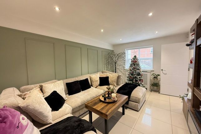 4 Hickory Court, Pontefract photo 4