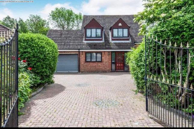 Thumbnail Detached house to rent in Highfield Road, Collier Row, Romford