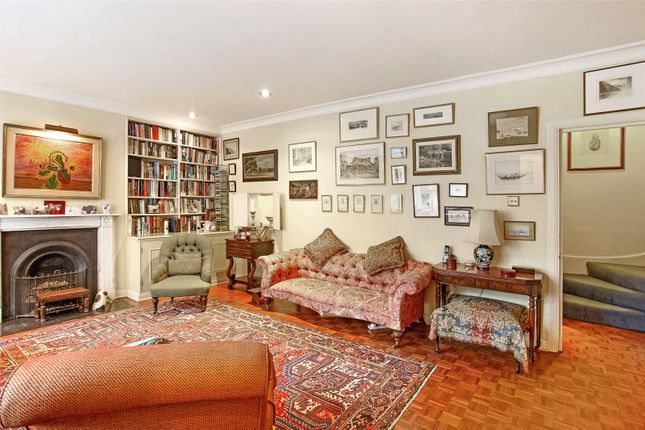 11, Hesper Mews, London photo 4