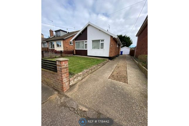 Thumbnail Bungalow to rent in Moyes Road, Lowestoft