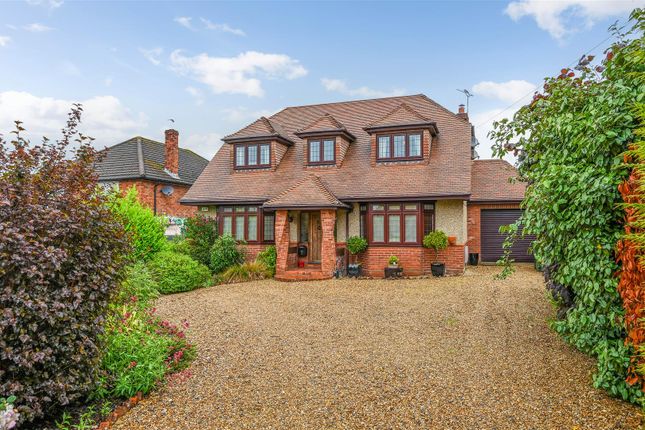 Thumbnail Detached house for sale in Drift Road, Clanfield, Waterlooville