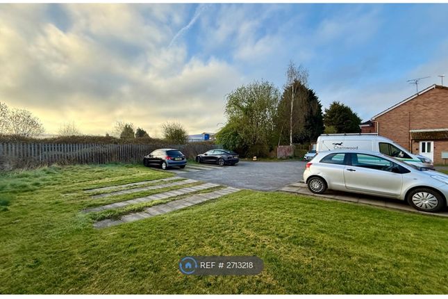 Marsh Close, Leicester photo 4