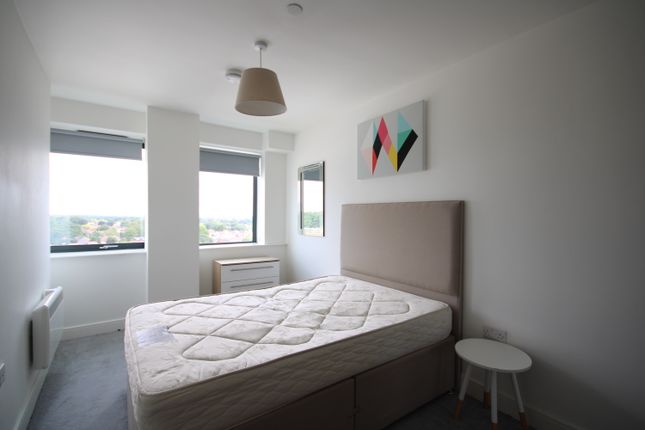 Flat 807 Nexus Point, 10, Edwards Road, Birmingham photo 4