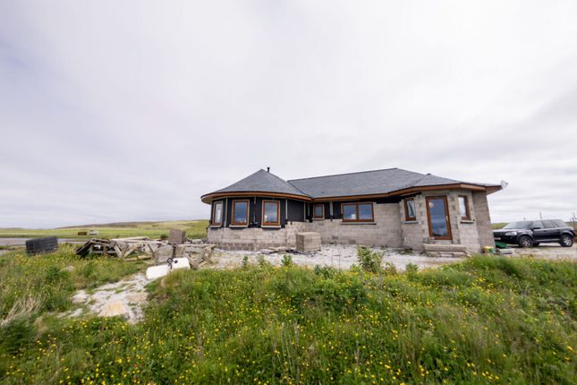Ri Taobh An Locha, 18 Rushgarry, Isle of North Uist photo 2