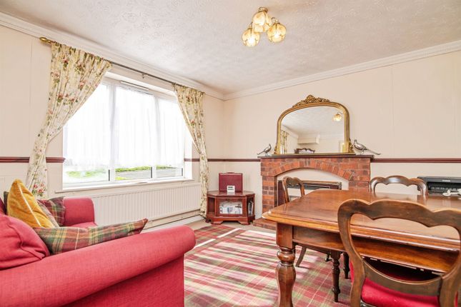 21c, Arcal Street, Dudley photo 3