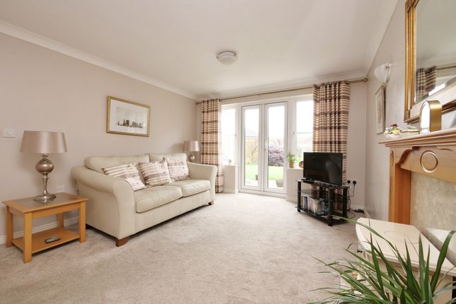 17 Thurstin Way, Gillingham photo 2