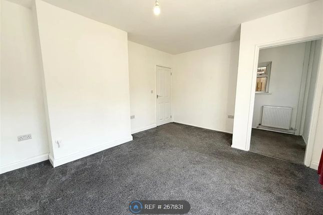 Henderson Grove, Stoke-On-Trent photo 2
