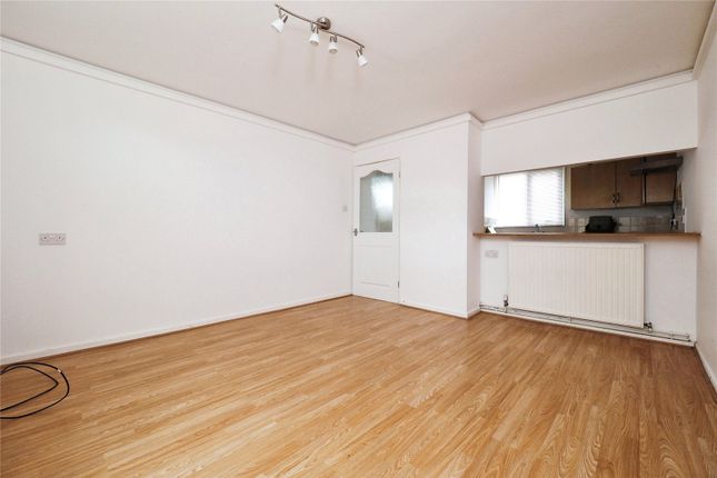 Flat for sale in Fairisle Close, Clifton, Nottingham