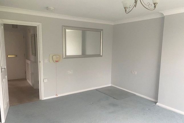 MOAT SO - 33, Berens Court, 150, Main Road, Sidcup photo 4