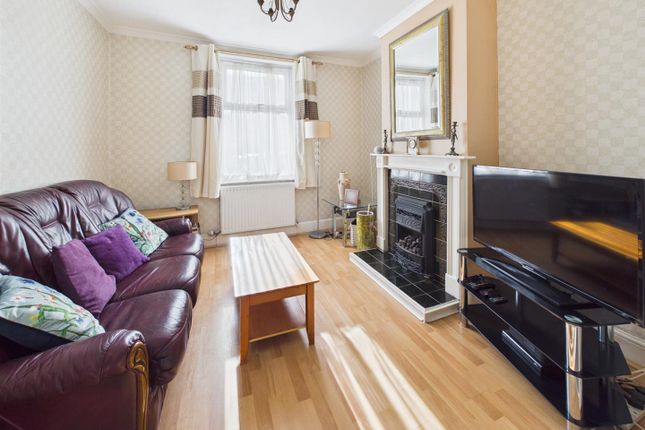 14, Cleeveland Street, Cheltenham photo 4