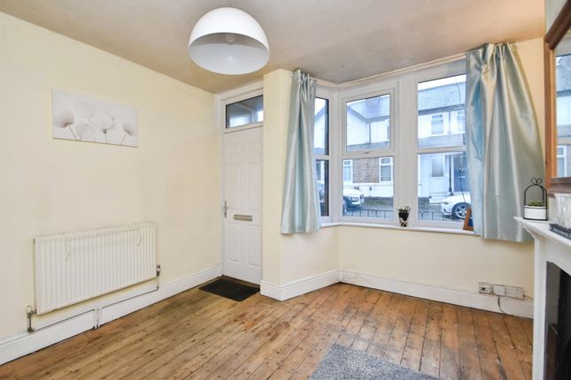 33, North Lodge Avenue, Harrogate photo 4