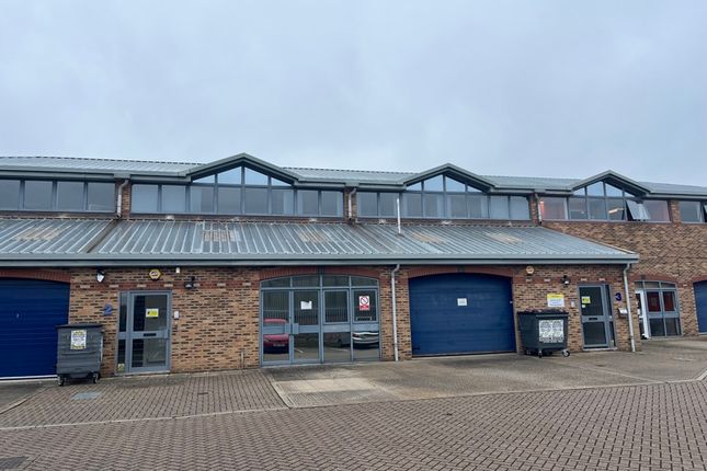 Thumbnail Industrial to let in Units 2 &amp; 3, The Quadrant, Newark Close, Royston, Hertfordshire