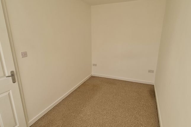 Flat to rent in Ramsay Street, Rowlands Gill
