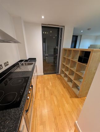 Flat, 906, Millennium Tower, Manchester photo 4