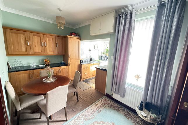 27, William Street, Stanley photo 3