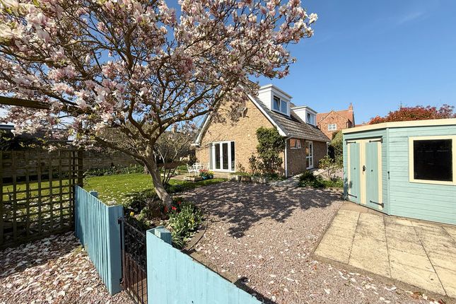 9, Paddock Close, Ancaster photo 2