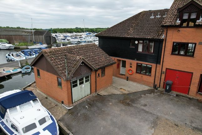 Town house for sale in Ferry Road, Horning