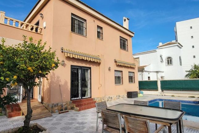 Thumbnail Property for sale in Mil Palmeras, Alicante, Spain