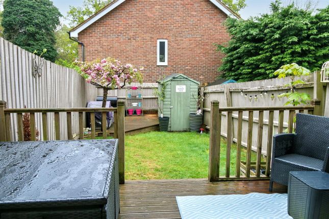 2, Whitebeam Close, Shenley photo 3