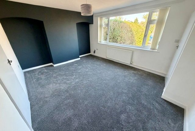 13, Nottingham photo 2