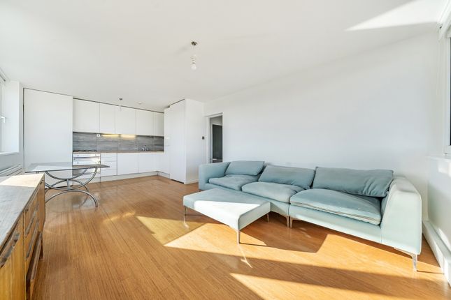 2-bed flat on Flat 78, Simla House,, Kipling Estate, London, £400,000