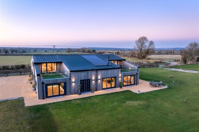 Thumbnail Commercial property for sale in Sunnycroft Barn, Cowleaze Lane, Edington, Westbury