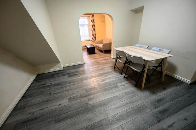 6, Spring Terrace, Swansea photo 2