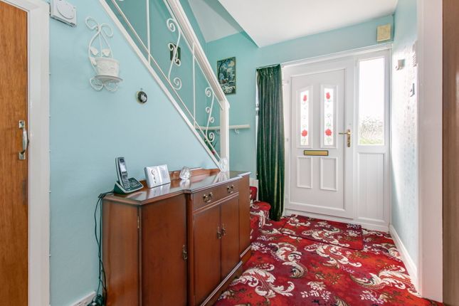 24, Elm Drive, Beverley photo 4