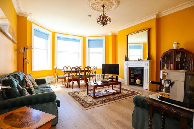 Flat 3, 21, West Hill Road, St. Leonards-on-Sea photo 2