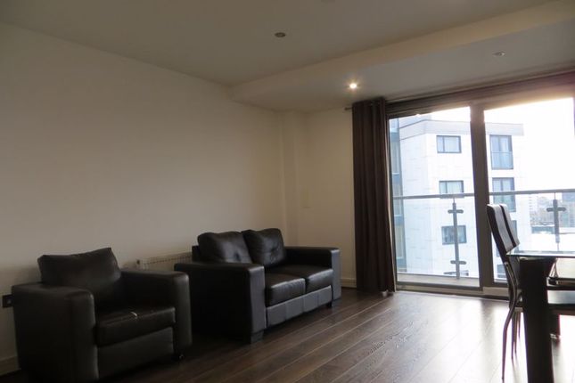 1 Aqua Vista Square, Upper North Street, Bow photo 5