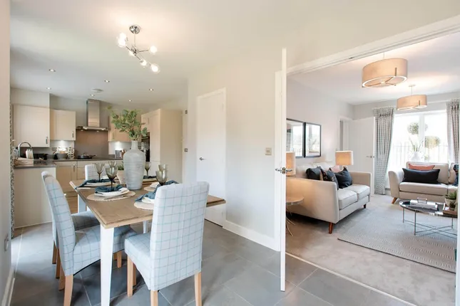 Taylor Wimpey - Colney Manor