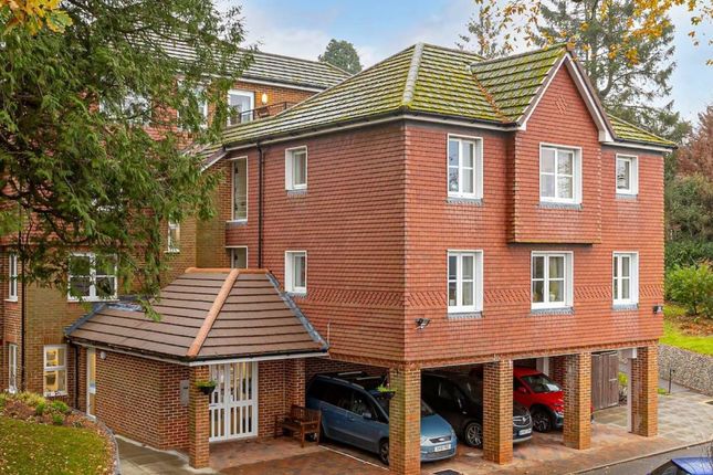 Thumbnail Flat for sale in Flat 39 Risingholme Court, High Street, Heathfield, East Sussex