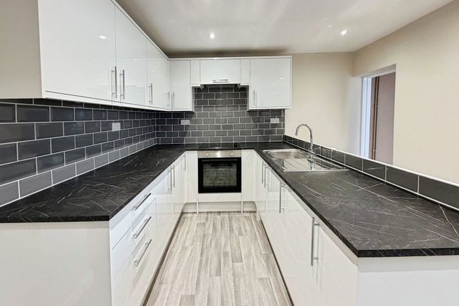 5, Wellesley Street, Gloucester photo 3