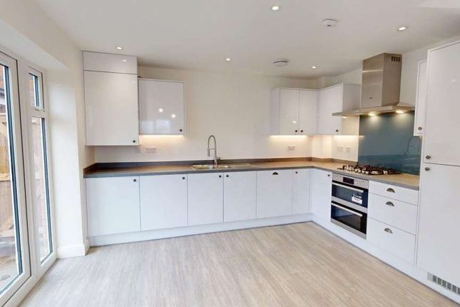 162, Trevemper Road, Newquay photo 2