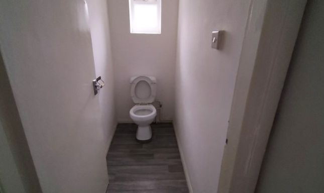 Flat 1, 38 Newbolds Road, Wolverhampton photo 4