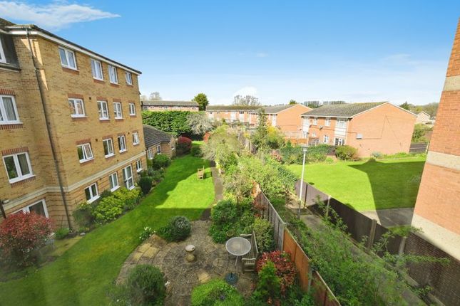 Flat for sale in Cliff Richard Court, Cheshunt